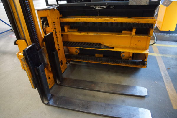 Nr.9, Hochregalstapler Kommisionierstapler, ETX-K150, Baujahr: 2002, 13421 Stunden – Bild 4