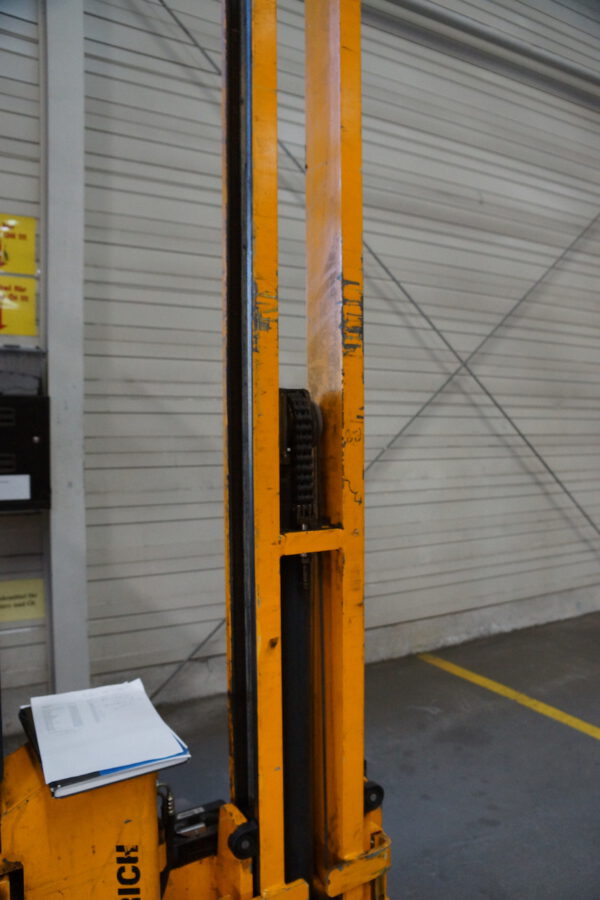 Nr.9, Hochregalstapler Kommisionierstapler, ETX-K150, Baujahr: 2002, 13421 Stunden – Bild 27