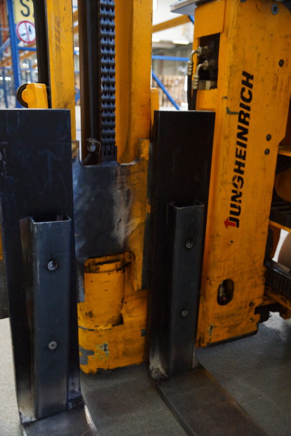 Nr.9, Hochregalstapler Kommisionierstapler, ETX-K150, Baujahr: 2002, 13421 Stunden – Bild 34
