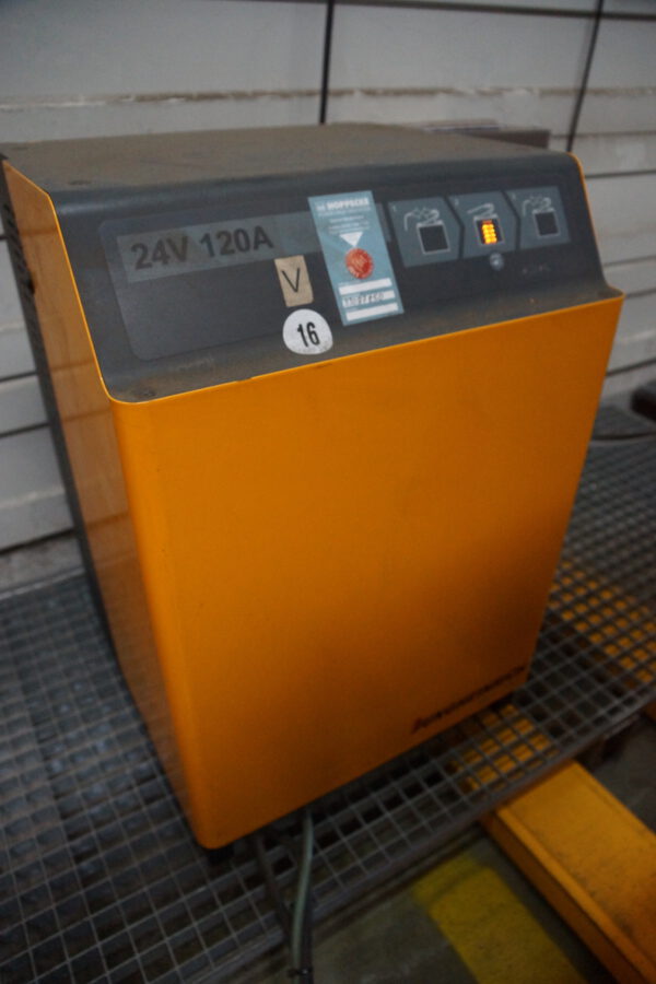 Nr.11, Vertikal-Kommissionierer 1to, EKS 110 L, Baujahr: 2004, 7.427 Stunden – Bild 8