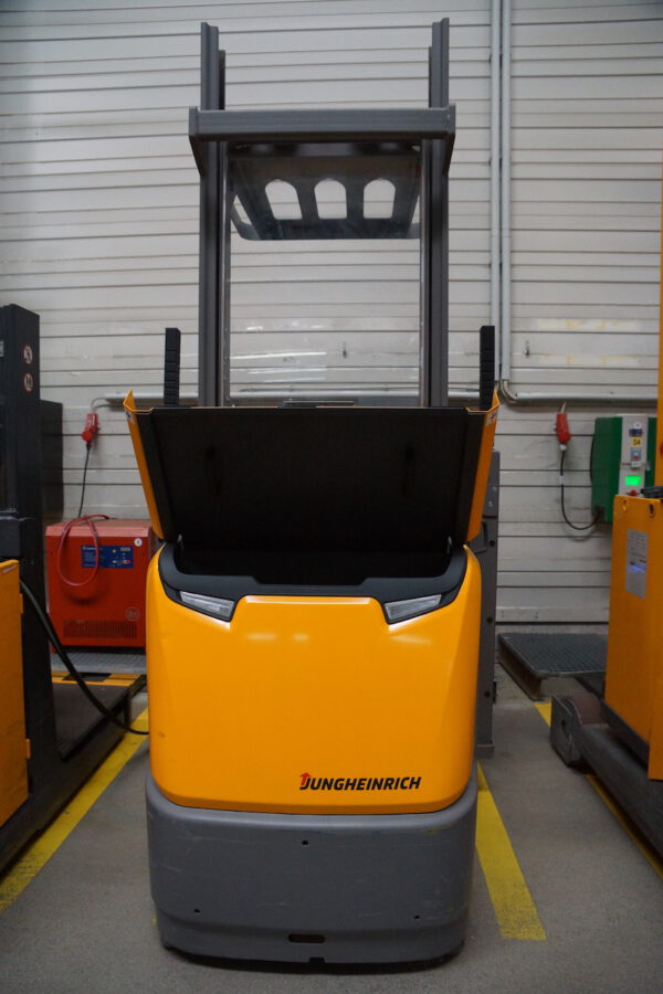 Nr.12, VERTIKAL-KOMMISSIONIERER 1to, EKS 110 Z 190 E, Baujahr: 2017, 365 Stunden – Bild 7