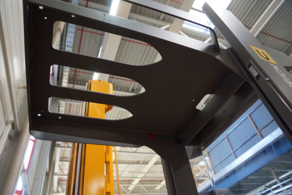 Nr.12, VERTIKAL-KOMMISSIONIERER 1to, EKS 110 Z 190 E, Baujahr: 2017, 365 Stunden – Bild 12