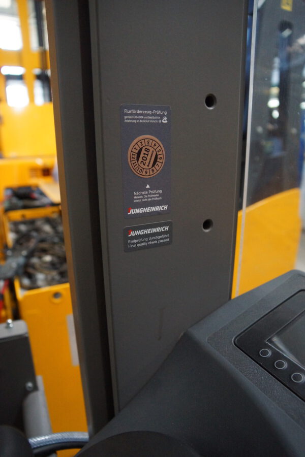 Nr.12, VERTIKAL-KOMMISSIONIERER 1to, EKS 110 Z 190 E, Baujahr: 2017, 365 Stunden – Bild 14
