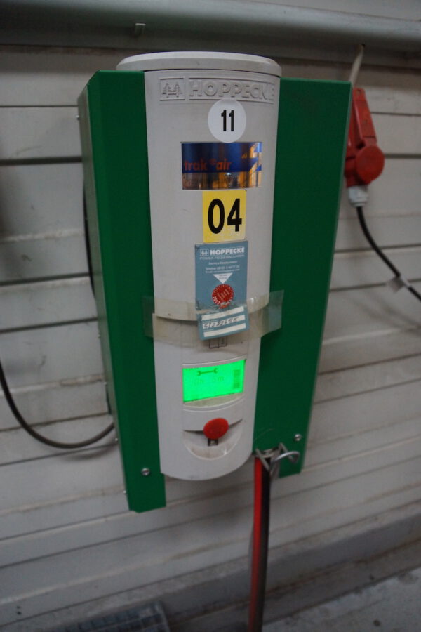 Nr.13, Schubmast­stapler 1,4, ETM/V 214, Baujahr: 2011, 10.924 Stunden – Bild 9