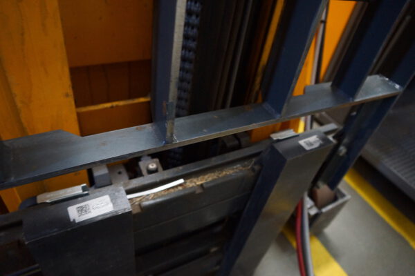 Nr.13, Schubmast­stapler 1,4, ETM/V 214, Baujahr: 2011, 10.924 Stunden – Bild 13