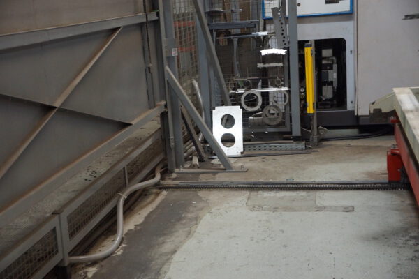 vollautomatisches Blechlager mit 6 Auslagerstationen, 1 Einlagerstation, Remmert, für Bleche max. 4000x2000mm, 243 Lagerplätze, 200 vorhandene Kassetten, max. Beladung pro Palette 5000kg – gebraucht - : – Bild 17