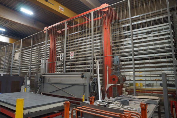 vollautomatisches Blechlager mit 6 Auslagerstationen, 1 Einlagerstation, Remmert, für Bleche max. 4000x2000mm, 243 Lagerplätze, 200 vorhandene Kassetten, max. Beladung pro Palette 5000kg – gebraucht - : – Bild 34