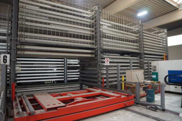 vollautomatisches Blechlager mit 6 Auslagerstationen, 1 Einlagerstation, Remmert, für Bleche max. 4000x2000mm, 243 Lagerplätze, 200 vorhandene Kassetten, max. Beladung pro Palette 5000kg – gebraucht - : – Bild 37