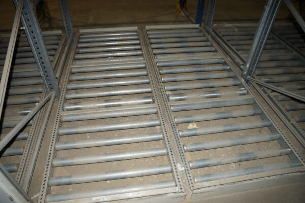310 Stellplätze push back Regal, Galler, ca. 7m hoch, 1 To / Palette – gebraucht – : – Bild 3
