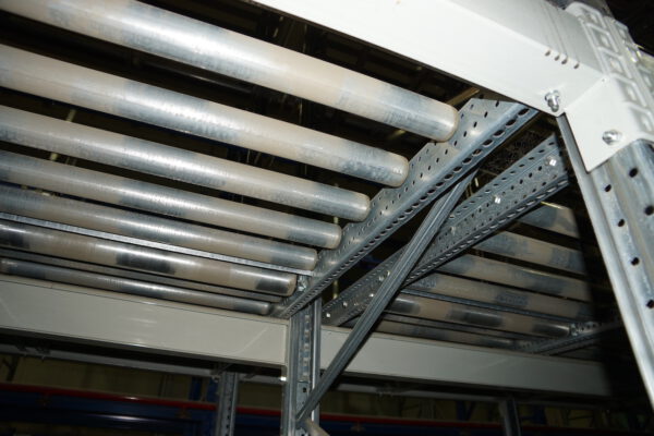 310 Stellplätze push back Regal, Galler, ca. 7m hoch, 1 To / Palette – gebraucht – : – Bild 5