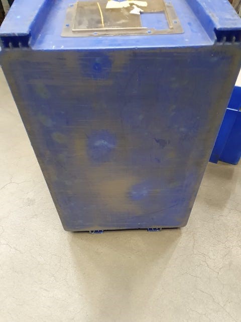 10.000 Stück Euro Drehstapelbehälter, 600 x 400 x 300mm, grau und blau - gebraucht lagertechnik