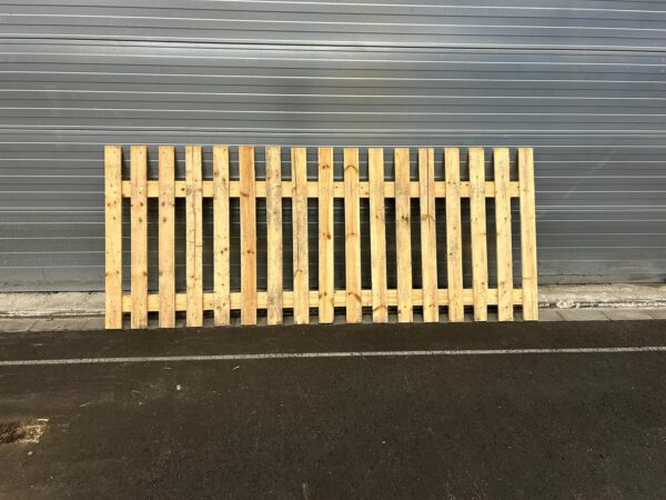 1.170 Stück Fichtenholz-Einlegeböden, passend für 900 mm tiefe Regalsysteme