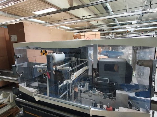 Taktende Folienverpackungsmaschine, Beck mit Zusatzdrucker – Bild 25