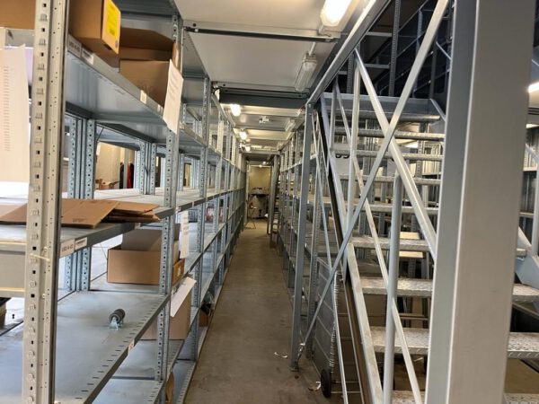 2 geschossige Fachbodenregalanlage, SSI Schäfer, ca 116 Felder lagertechnik