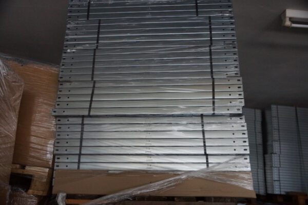 554 Stück Fachböden für Regalwerk / Berger, Typ Bert, 1m und 1,30m x 0,50m, 150kg, verschiedene – Bild 7