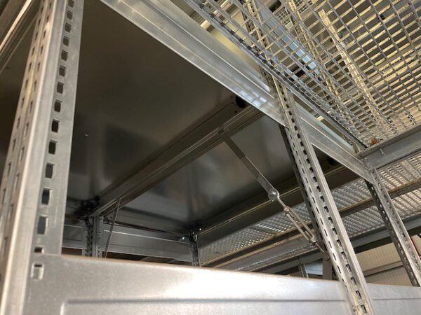  Große Fachbodenregalanlage, 3 Ebenen / Stockwerke, Berger, Böden: 1m x 0,60m, ca. 6.700 Felder, 150kg / Boden, 28.000 Fachböden, ca. 7,50m hoch, ca. 31m x 100m Grundfläche – Bild 20