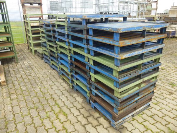 54 Stück Stahl-Flachpaletten mit Kufen – Bild 2