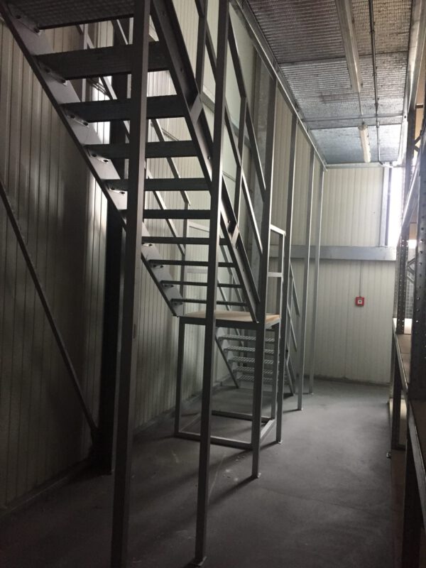 Diverse Treppen z.b. für Fachbodenregalanlagen ab Lager verfügbar!! lagertechnik