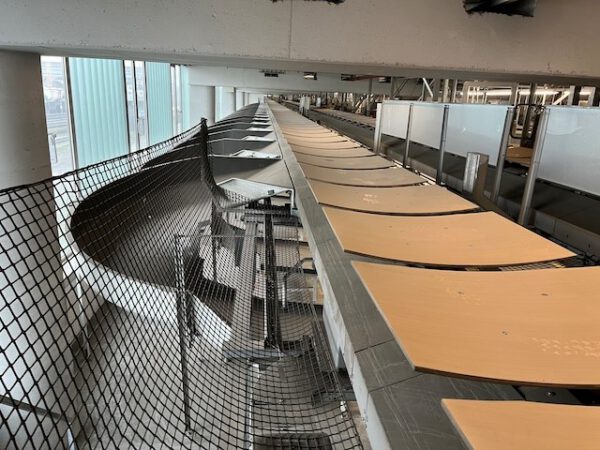 Kippschalensorter, dematic, inkl. Kartonfördertechnik, 78 Sorterendstellen – Bild 2