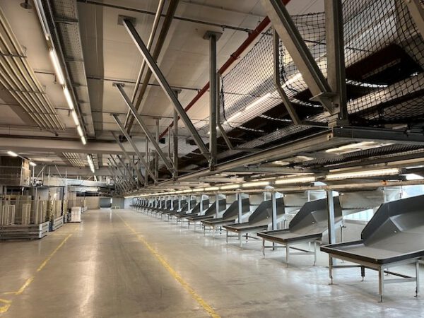 Kippschalensorter, dematic, inkl. Kartonfördertechnik, 78 Sorterendstellen – Bild 3