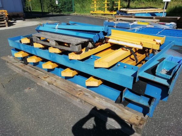 8 Rahmen Kragarmregal, zweiseitig, Jungheinrich, 3,50m hoch, eine Seite 1,60m und eine Seite 1,20m Arme, 1.500kg bzw. 500kg / Arm – Bild 5