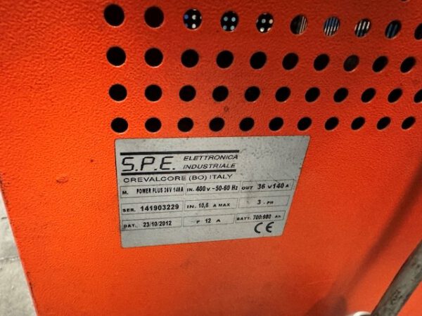 Kehr-Scheuer-Saugmaschine, Nilfisk, CS7000, – Bild 30