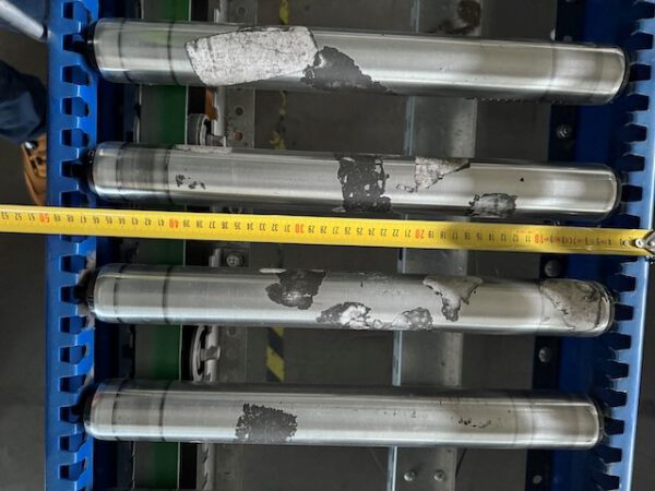 Kleiner „Sorter“ mit 12 Zielen, von AMI mit Fördertechnikanlage Overbeck inkl. Scanner, Steuerung, Waage, Kurven, Steigförderer, Gurtförderer, etc – Bild 35