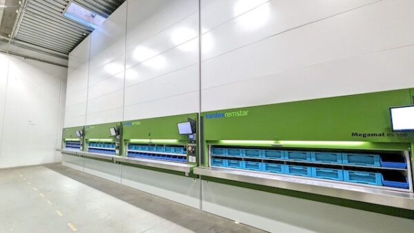 22 Stück Liftsysteme, Kardex Megamat, 327kg / Tablar, ca. 6,60m – 7,11m, Tablargröße: ca. 2,04m x 0,61m – Bild 2