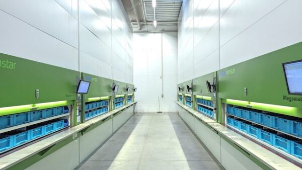 22 Stück Liftsysteme, Kardex Megamat, 327kg / Tablar, ca. 6,60m – 7,11m, Tablargröße: ca. 2,04m x 0,61m – Bild 5