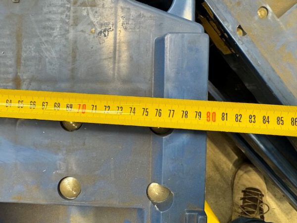 2.000 Stück, Kunststoff, Rolluntergestell / Rollwagen / Transportroller für Kisten, Fläche 80 x 60cm (z.B.: für Kisten 80 x 60cm oder auch Kisten 60 x 40cm ) – Bild 8