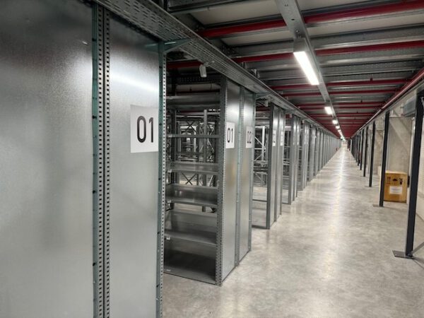 LED Beleuchtung, KEC, 2.644 Leuchten, 26W-840, zum größten Teil dimmbar und Bewegungsmelder – Bild 5