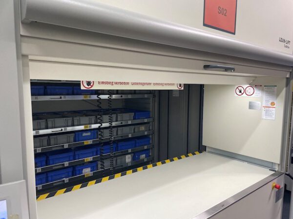 11 Stück Liftsystem, Hänel Lean Lift, 180 bzw. 250kg, Höhen 4,60m bis hauptsächlich ca. 5,10m – Bild 30
