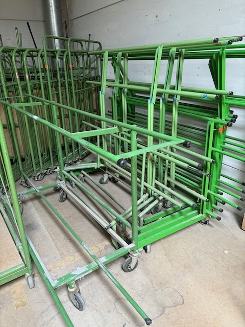 35 Stück Multiboxen (Art Corletten), Koch zwei Größen und ca. 30 St. Polsterwagen lagertechnik 35 Stück Multiboxen (Art Corletten), Koch zwei Größen und ca. 30 St. Polsterwagen – Bild 6