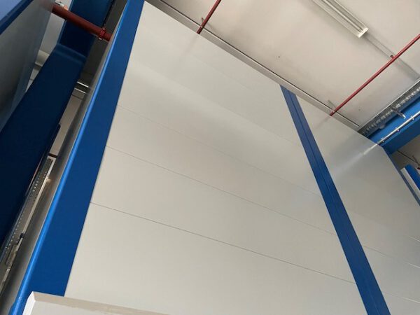 5 Liftsysteme, Megamat, 327kg / Tablar, ca. 7 hoch, Tablargröße: ca. 2,04m x 0,61m – Bild 9