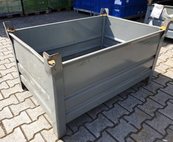 100 Stück Großbehälter / Metallbehälter, ca. 1,20m x 0,80m x Höhe 0,50m