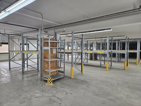 Palettenregal 2.50m hoch, Dexion, 1.000kg / Palette, ca. 272 Stellplätze – Bild 3