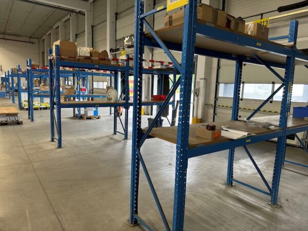 7 Stück Palettenregal / Weitspannregal je 2 Felder mit Spanplatten, Höhe ca. 2,50m, – Bild 3