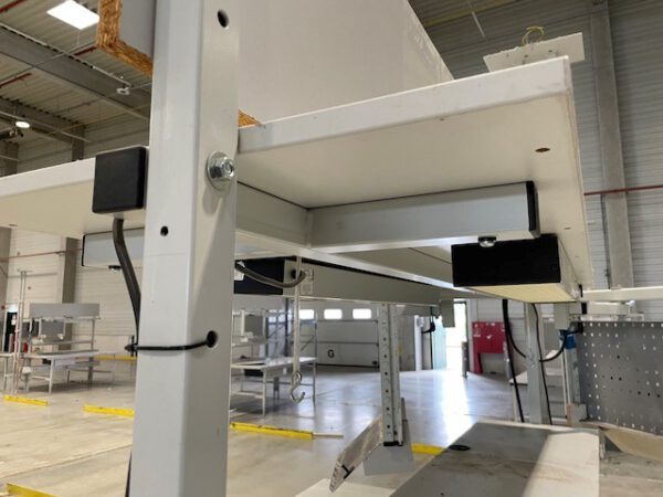 10 x 2er Arbeitstische / Packtisch, höhenverstellbar mit drehbaren Bildschirmhalter – Bild 15