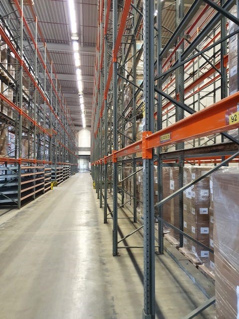 Palettenregal, Galler, ca. 10m, bzw. 5 -6m hoch, 1.100kg / Palette, ca. 28.000  Stellplätze lagertechnik