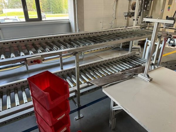 38m angetriebene Rollenbahn in 2 Ebenen (2x ca. 19m) – Bild 12