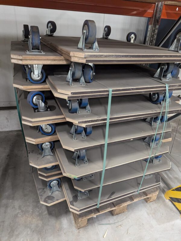 150 Plattenrollwagen, stabile Rollbretter, ca. 1,25 x 0,85m – Bild 3
