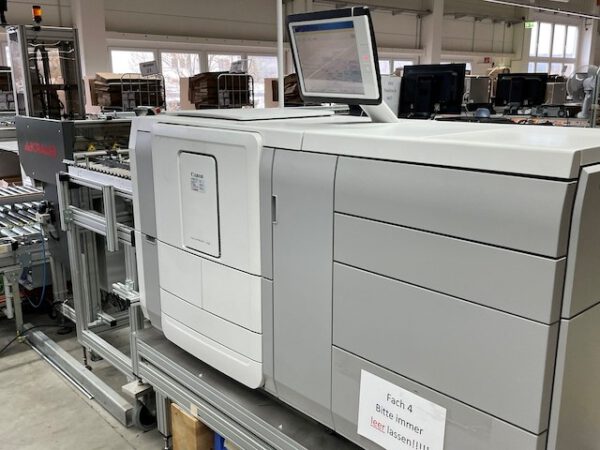 Split Tray Sorter (Dual-Split) / Fallklappensorter / Bombay Sorter, 270 Ziele, inkl. Fördertechnik, Teleskopgurtförderer, – Bild 19