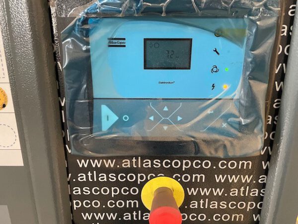 2 x Schraubenkompressor Atlas Copco, 8,25 bar, mit Tank 270L, – Bild 2