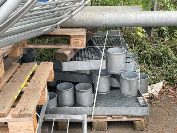 Spindeltreppe, Wendeltreppe Fluchttreppen, feuerverzinkt, 6,30m hoch, mit 1 Podest – Bild 15