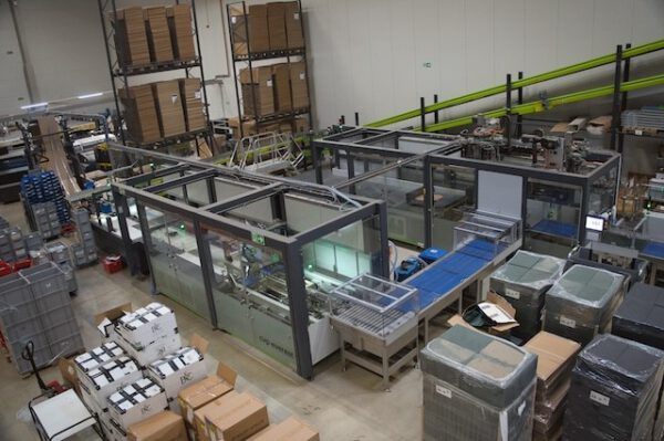 Vollautom. Kartonverpackungsmaschine, individuelle Erstellung der Kartongröße pro Versandgut, Sparck, CVP Everest