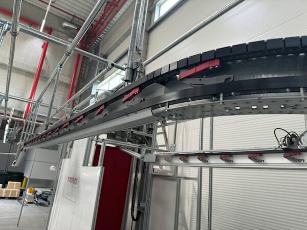 Vollautom. Verpackungsmaschine für Hängetextilien, Polypack -Vollautomat, Typ 40 inkl. Zuführstrecke – Bild 3