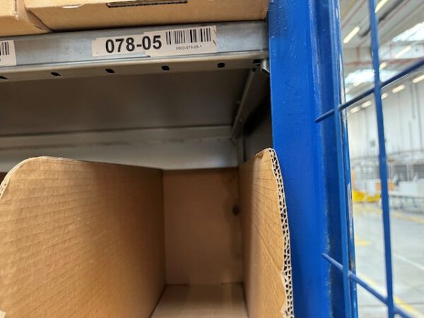 26 Felder Fachbodenregale, Fachbodenmaße 1,30m x 0,60m, Höhe 2,25 – Bild 2