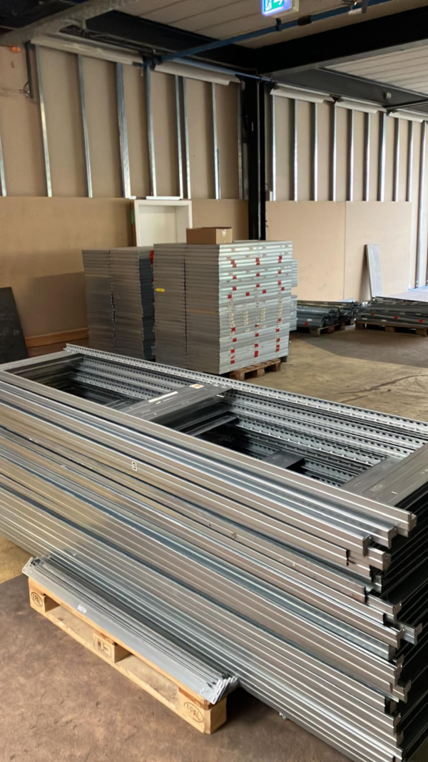 2.900 Stück Fachböden für Bito Fachbodenregale, Fachböden: ca. 1,30m x 0,50m – Bild 2