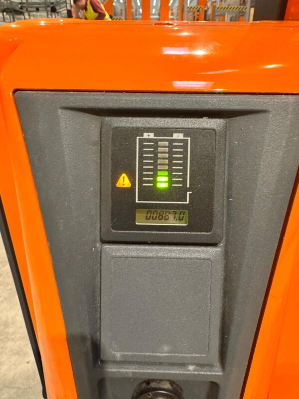 4 x Elektro-Deichselstapler, Jungheinrich, EMC 110 – Bild 9