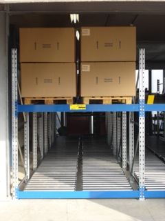 Durchlaufregal für Europaletten, 84 Stellplätze, max. 300kg / Palette – gebraucht – : lagertechnik